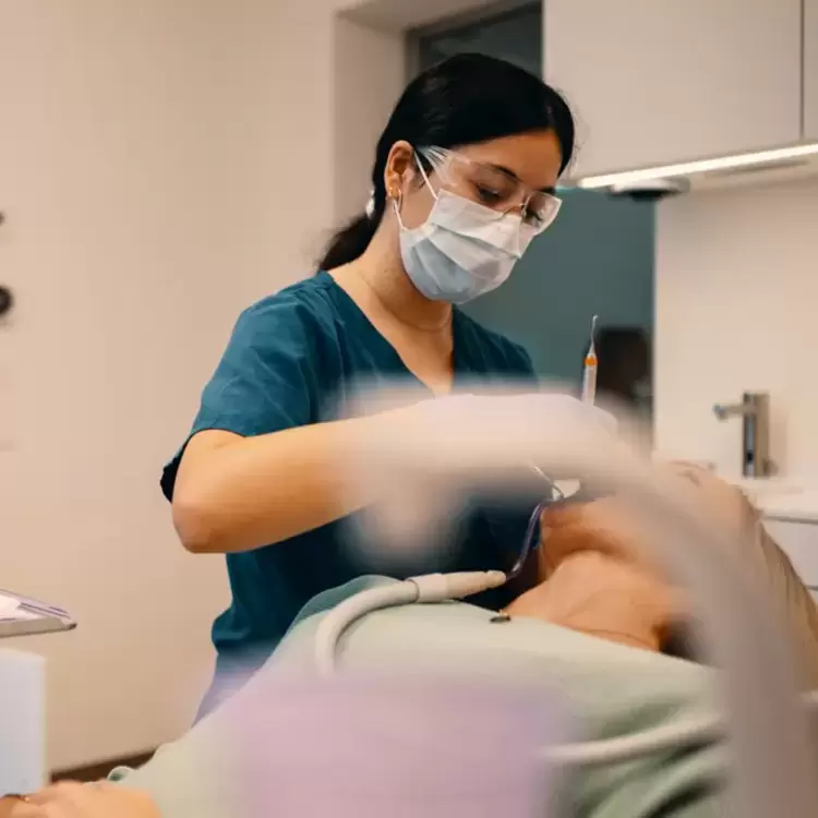 Prophylaxe Ennetbürgen und Buochs | Zahnmedizin Ennetbürgen